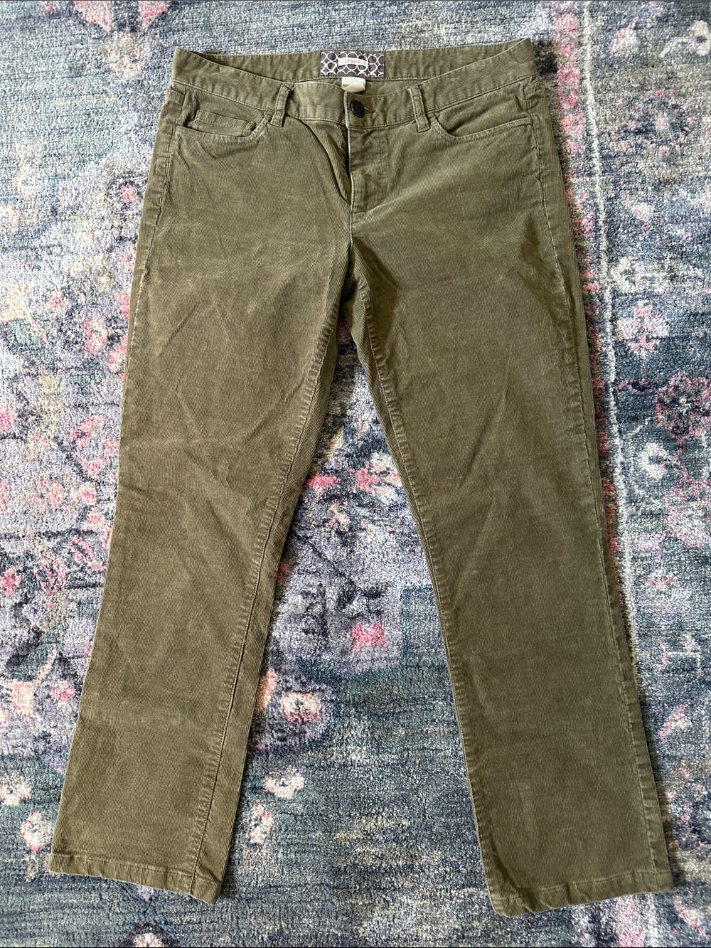 J. Crew Olive Green Matchstick Straight-Leg Corduroy Pants Like New 31S